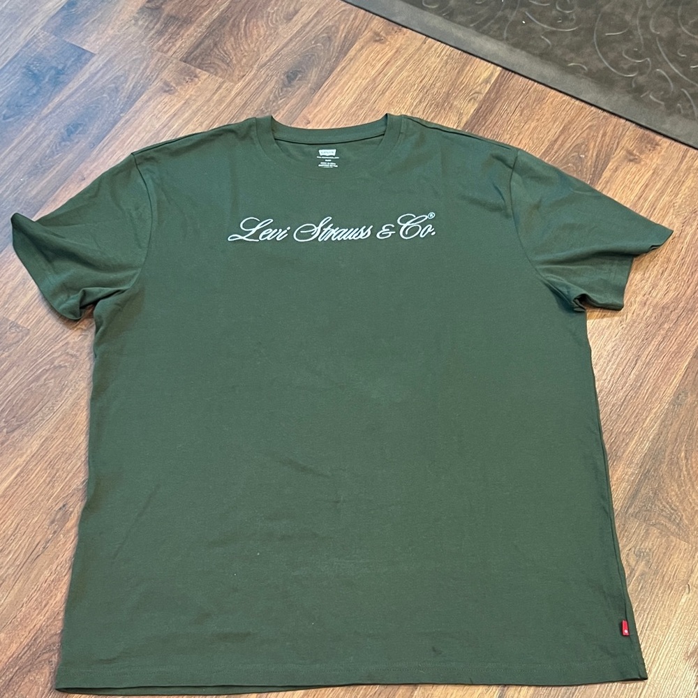 Embroidered Levi's Forest Green Logo Tee - Picture 2 of 5